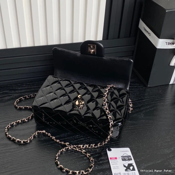 Hyper Peter Handbag CHANEL Handle Mini CHANELassic With Top 0814